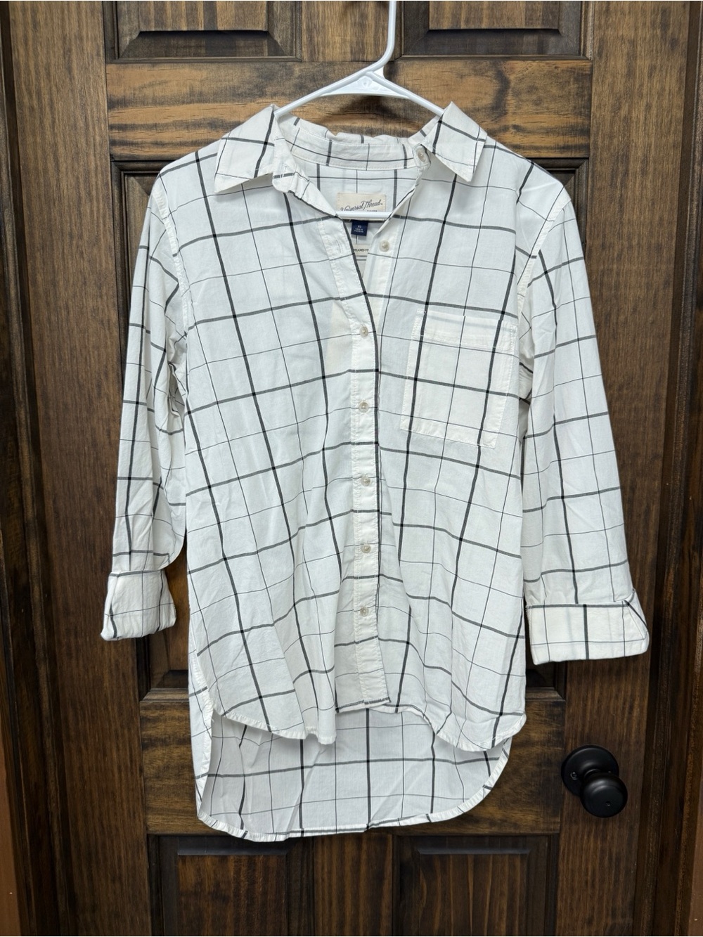 Universal Thread White Button-Up Shirt with Black Windowpane Check